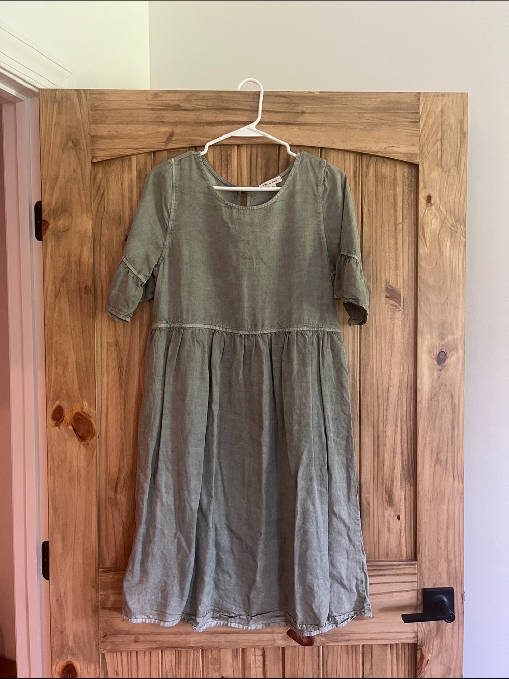 tea n rose Sage Green Ruffle-Sleeve Casual Dress